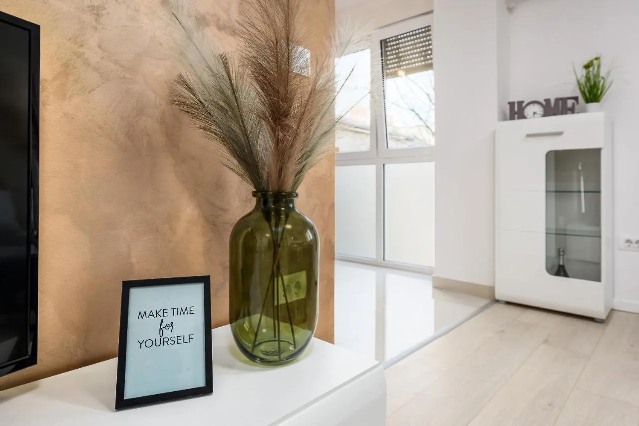 Apartment S&M Heart Of Pula
